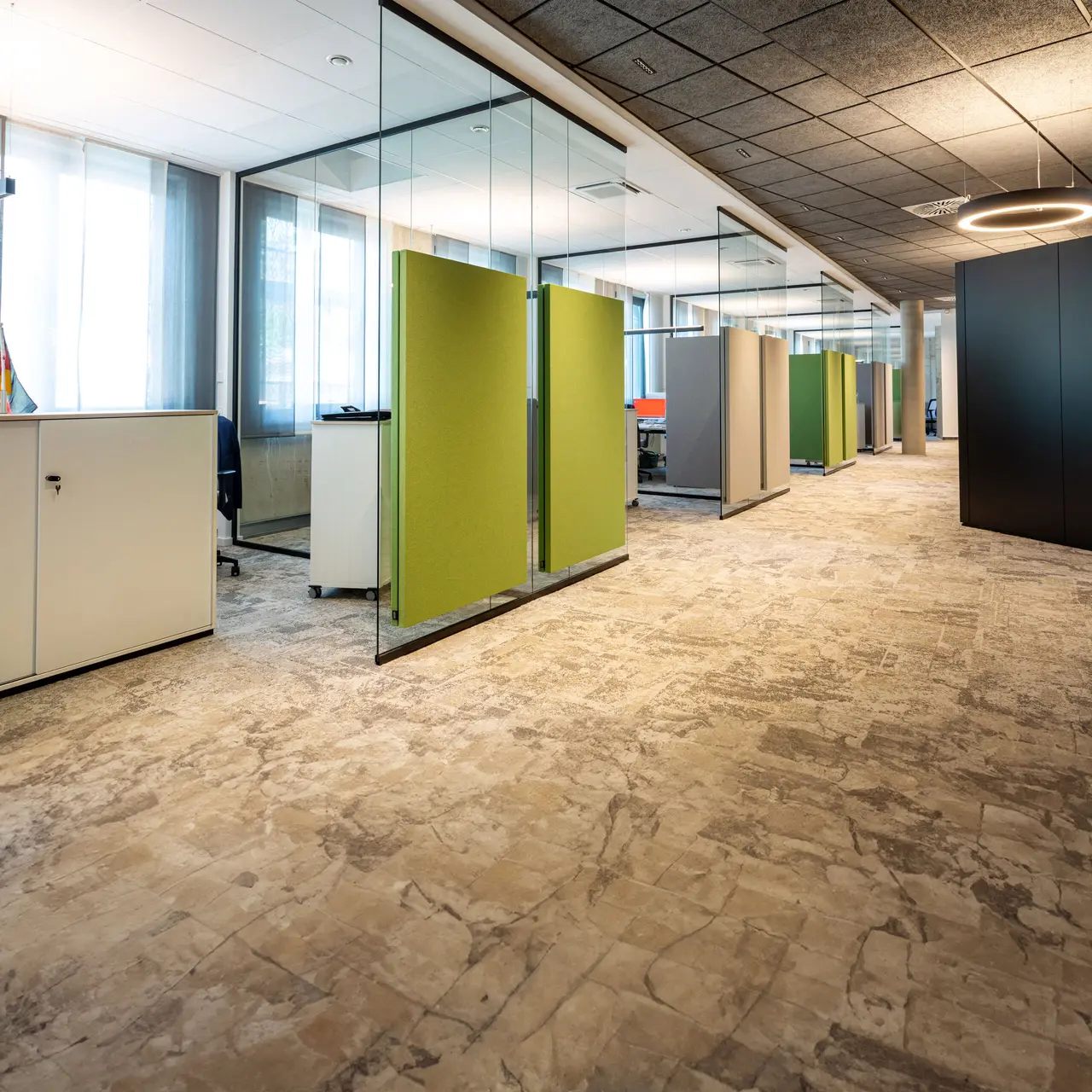 henry_foelschowbueroeinrichtung_hamburg_sparkasse036